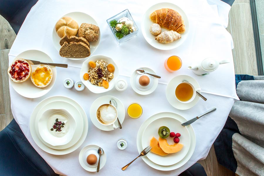 Breakfast table
